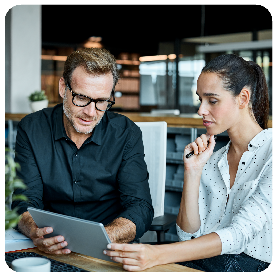 CE_HubspotServices_LP_Assets_Image02